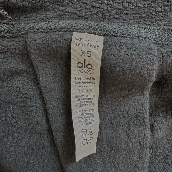 ALO Yoga Gray Cropped Zip-Up Hoodie - Picture 5 of 5